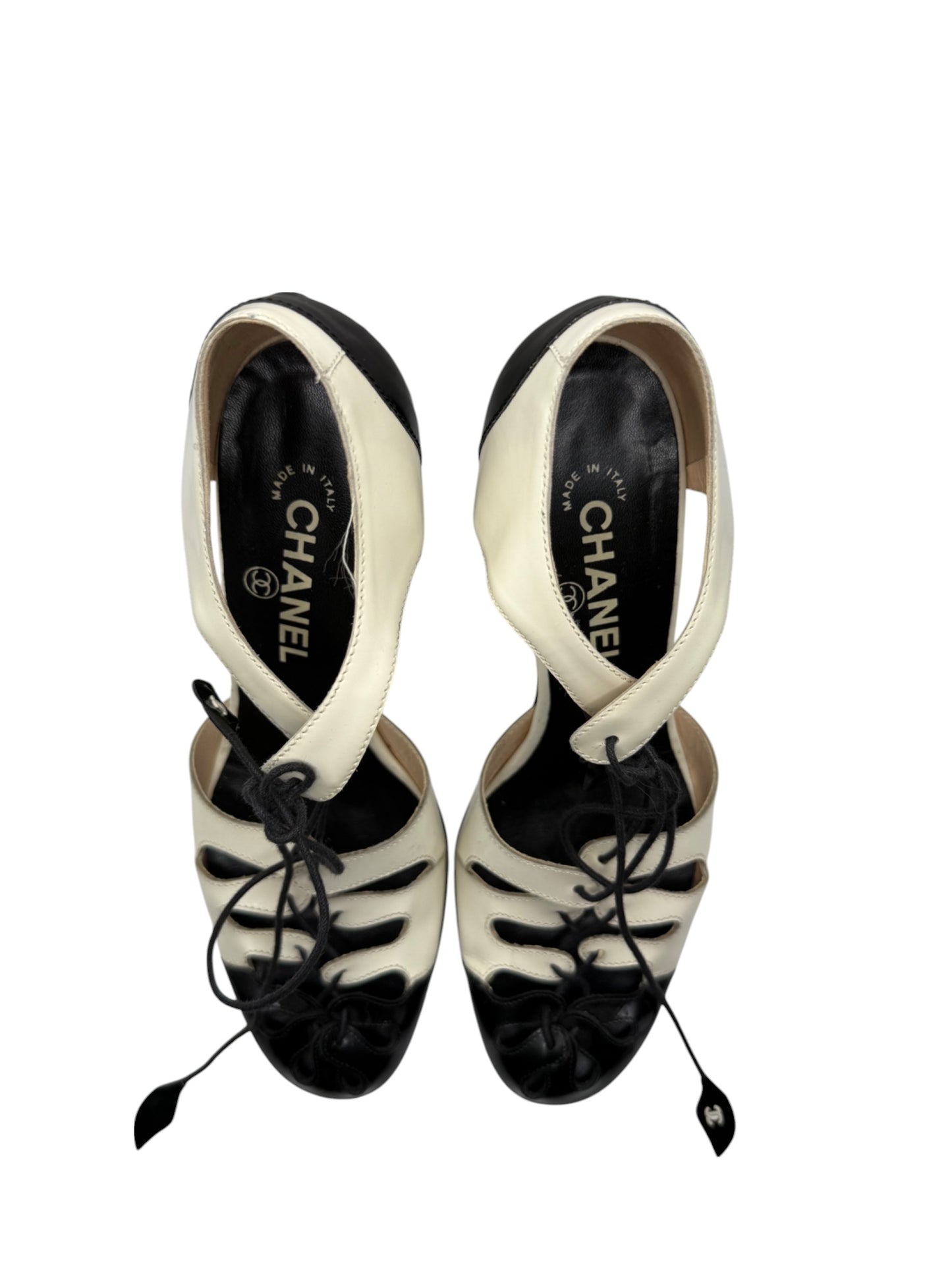 2003 Chanel T-strap Pumps